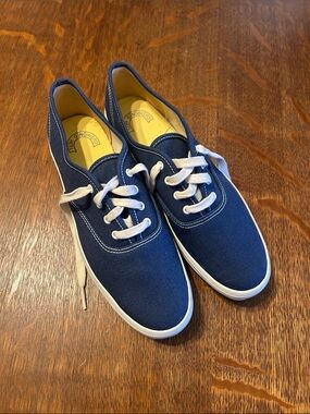 Keds Navy Canvas Lace-Up Sneakers Women’s Size 8.5 Medium